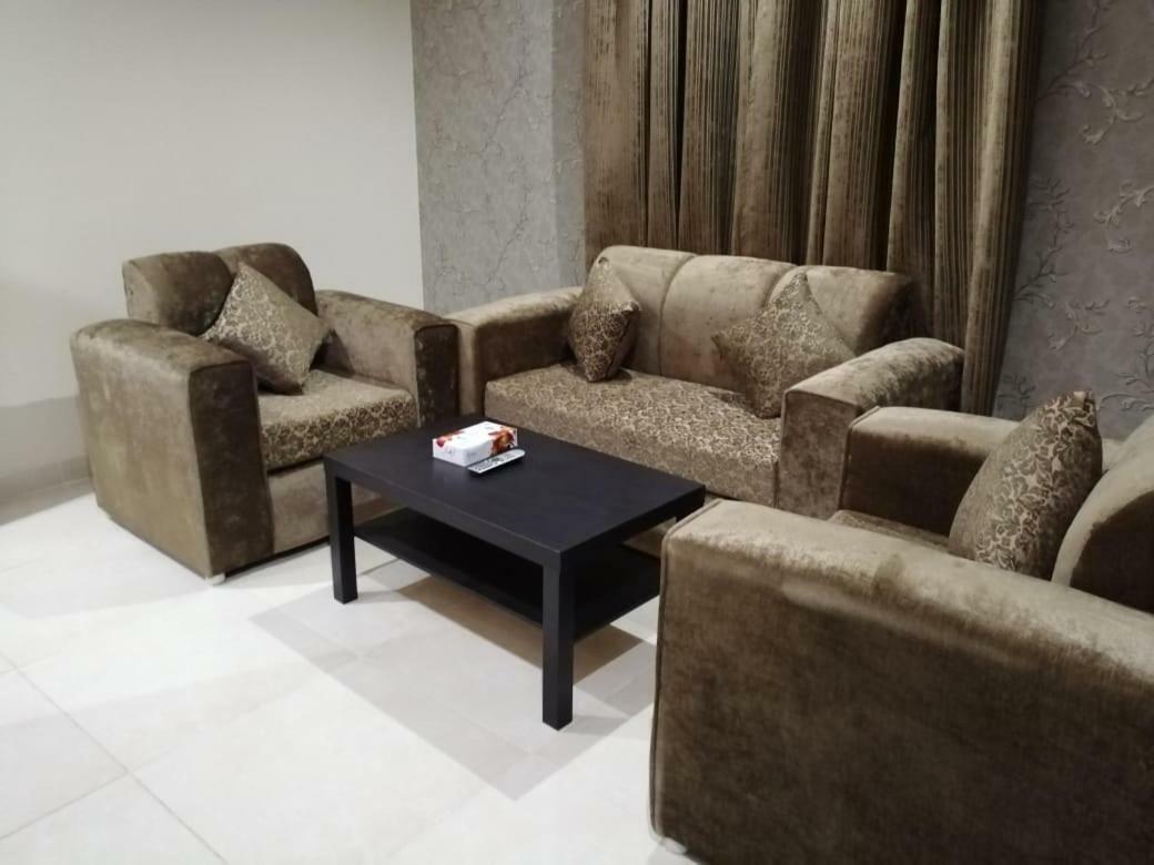 Rozana For Monthly And Yearly Rent Jeddah Ngoại thất bức ảnh
